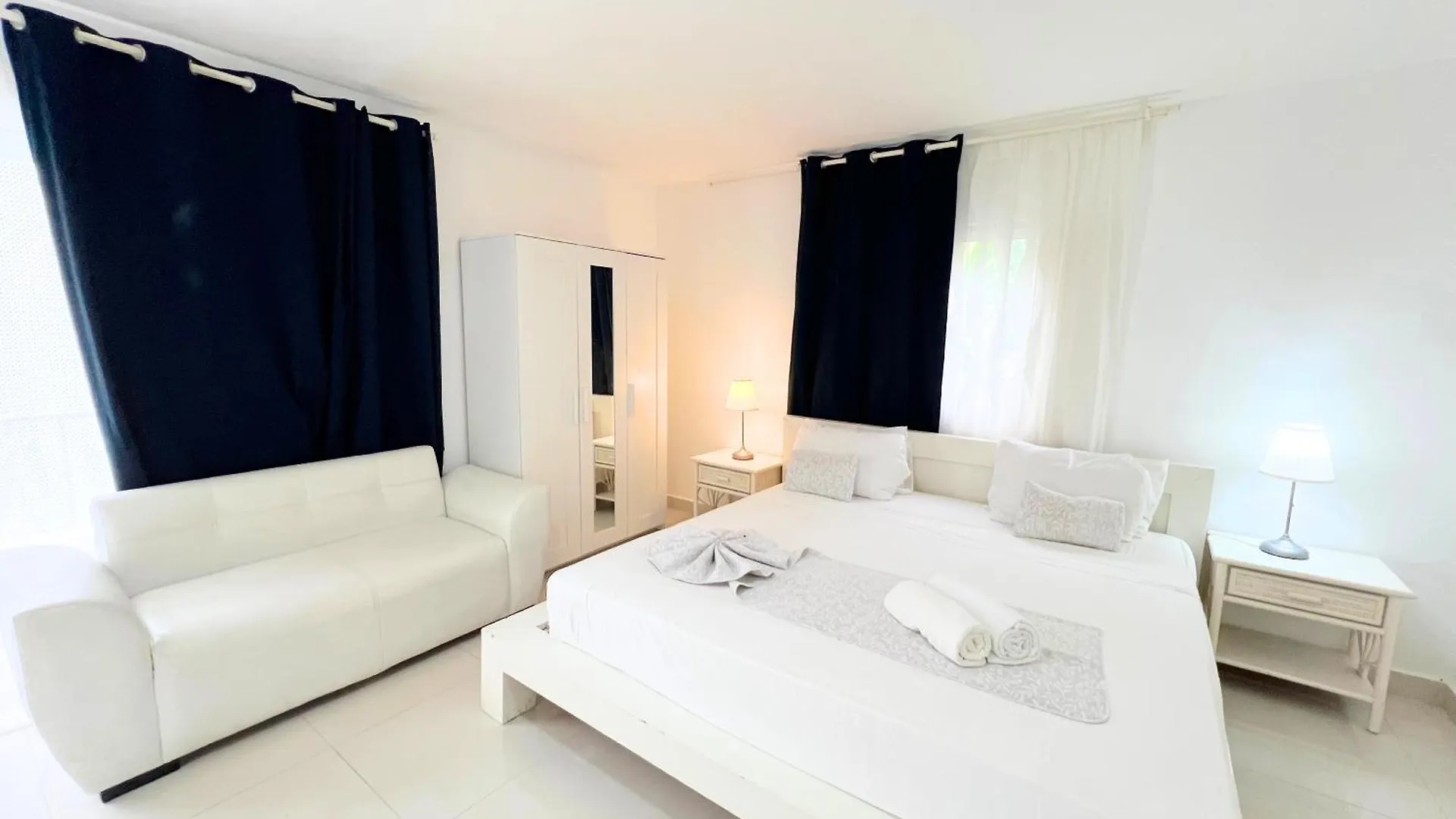 Caraibico Studios Beach Club & Pool Punta Cana