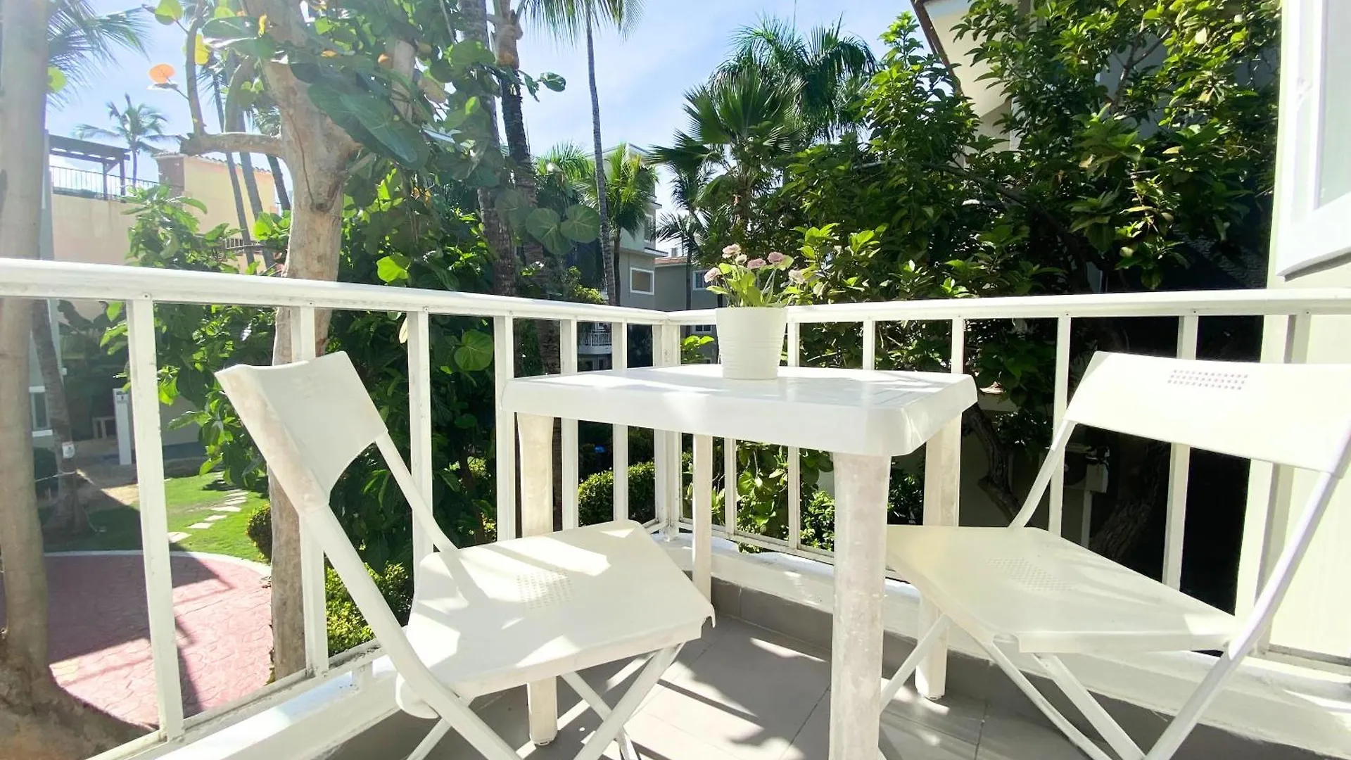 Caraibico Studios Beach Club & Pool Punta Cana 5*,